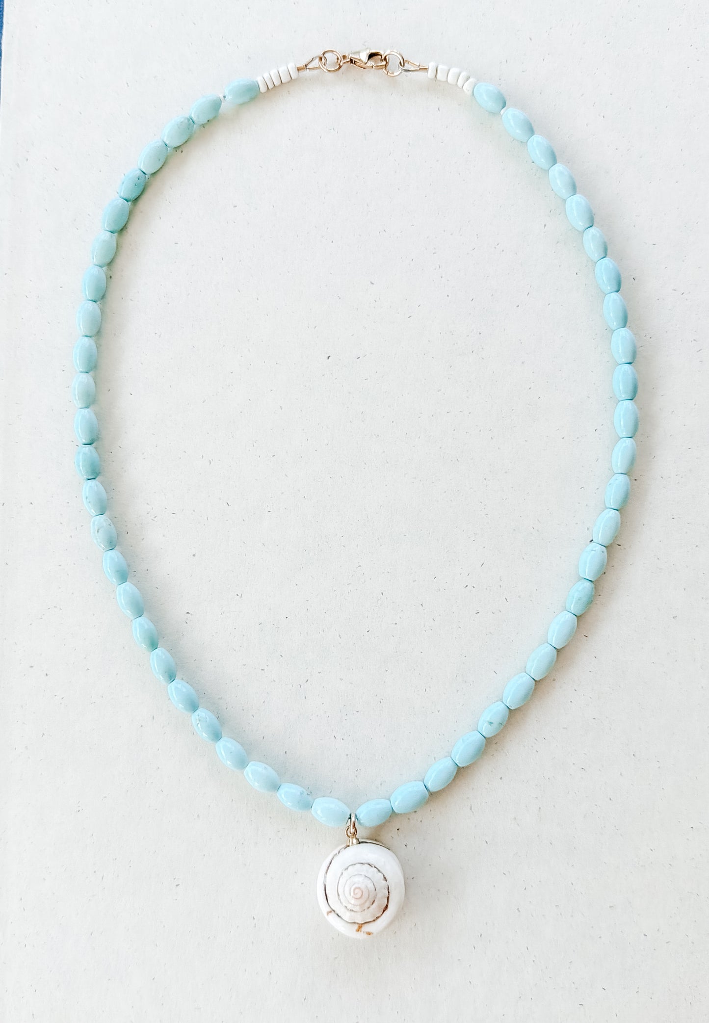 Cream Blue Turquoise Glass Bead Necklace with Seashell Pendant